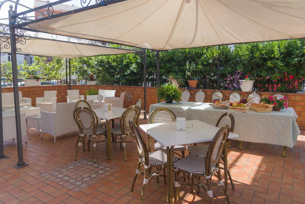 Hotel Alba Del Gargano 马蒂纳塔 外观 照片