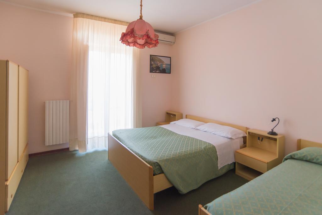 Hotel Alba Del Gargano 马蒂纳塔 外观 照片